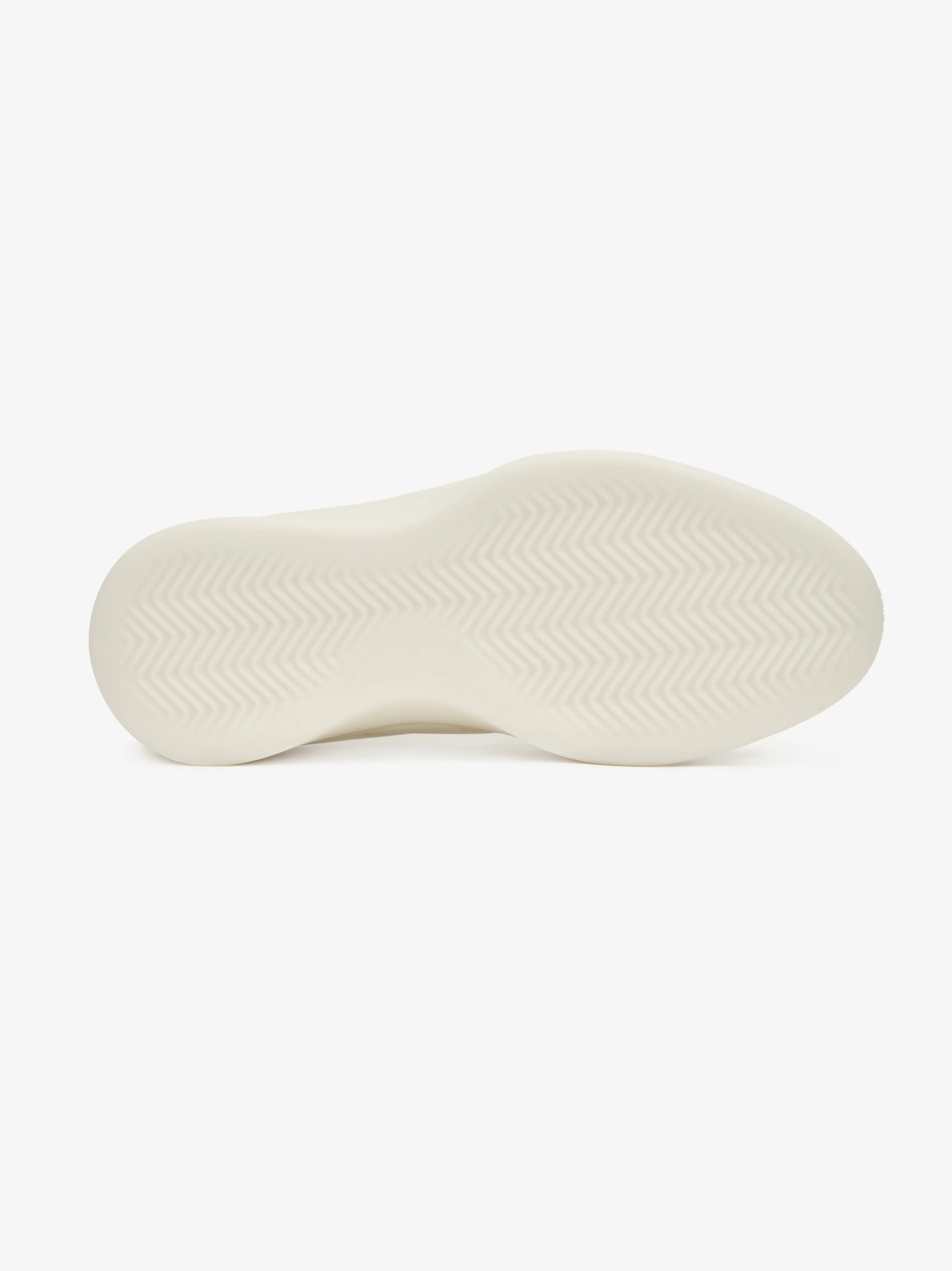 One Model - Image 4